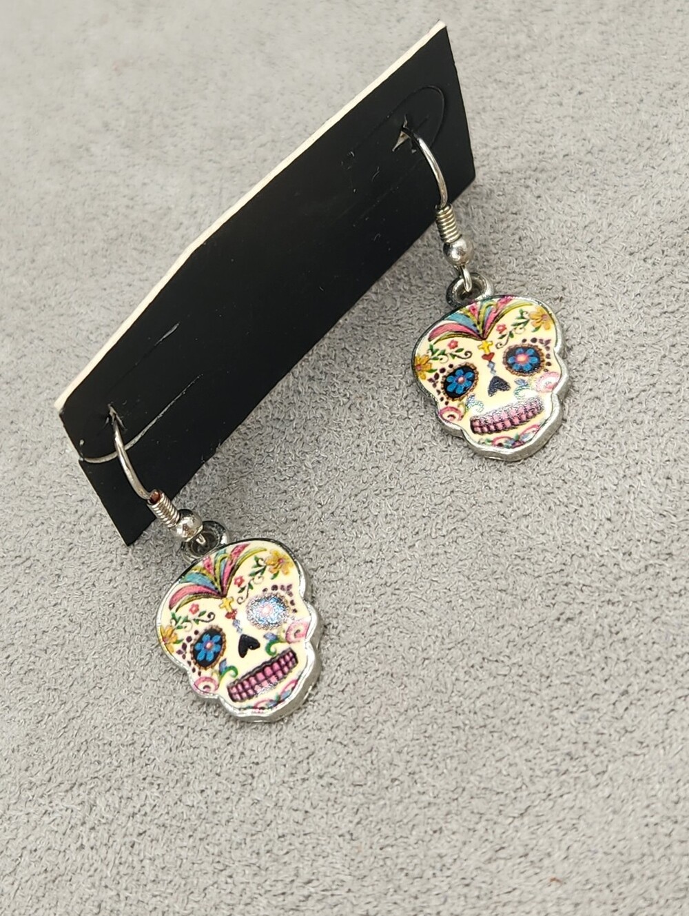 Skull Halloween Earrings New